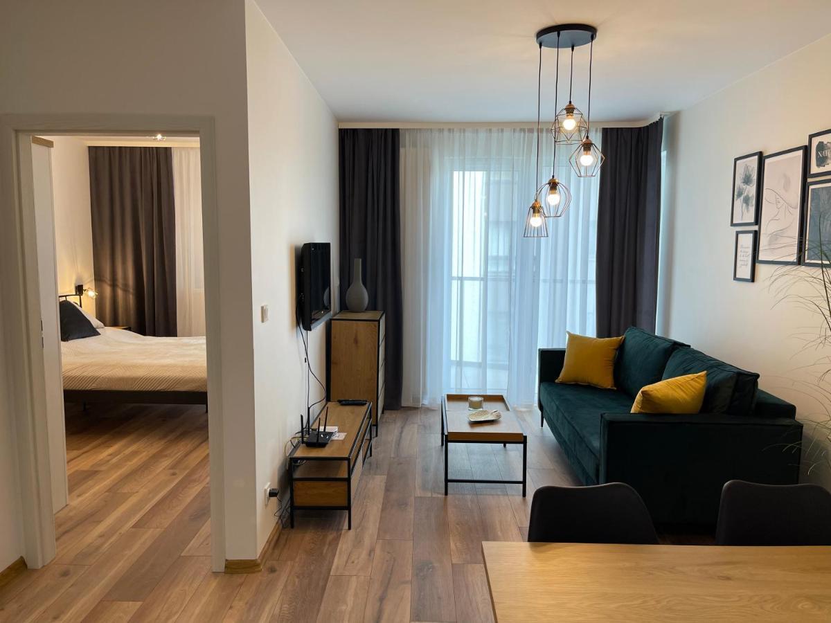 Newport Industrial Apartment Warschau Buitenkant foto