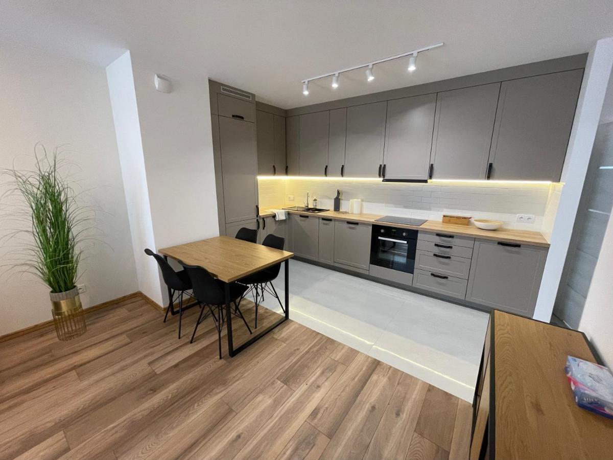 Newport Industrial Apartment Warschau Buitenkant foto