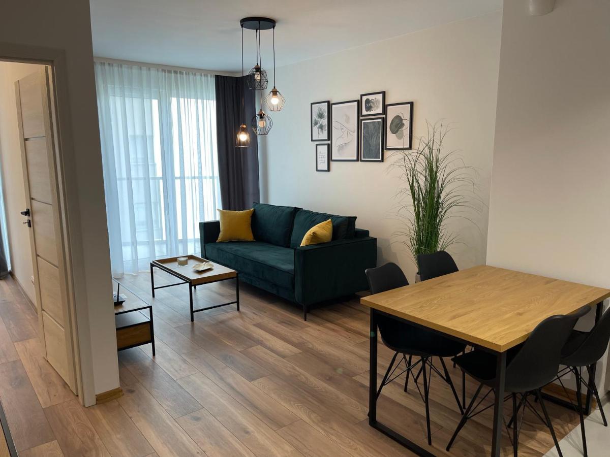 Newport Industrial Apartment Warschau Buitenkant foto
