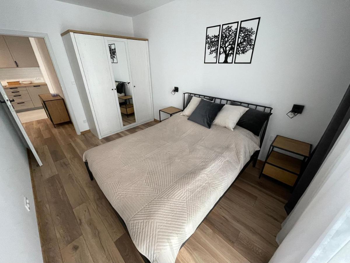 Newport Industrial Apartment Warschau Buitenkant foto