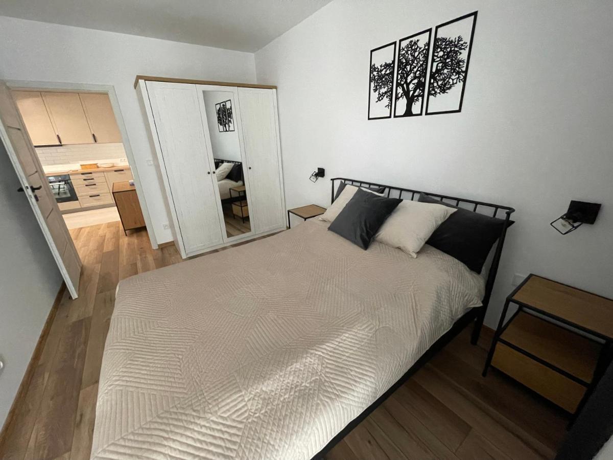 Newport Industrial Apartment Warschau Buitenkant foto