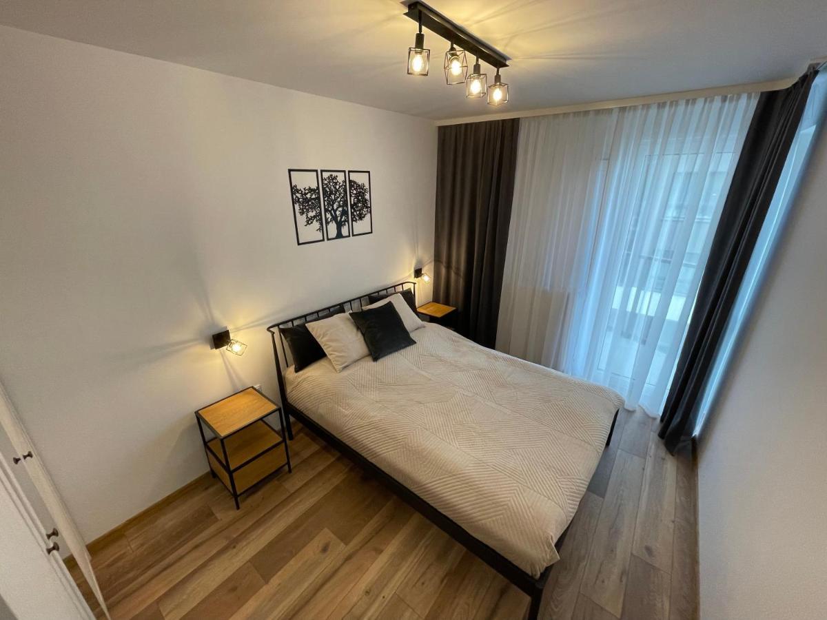 Newport Industrial Apartment Warschau Buitenkant foto