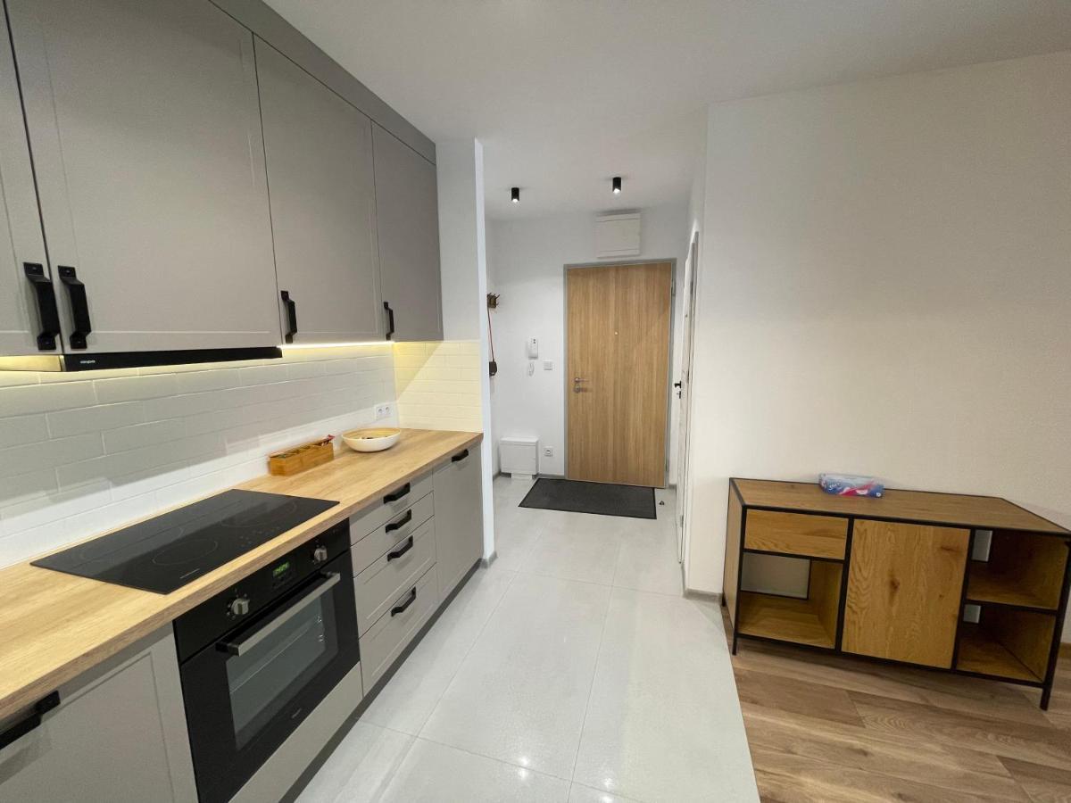 Newport Industrial Apartment Warschau Buitenkant foto
